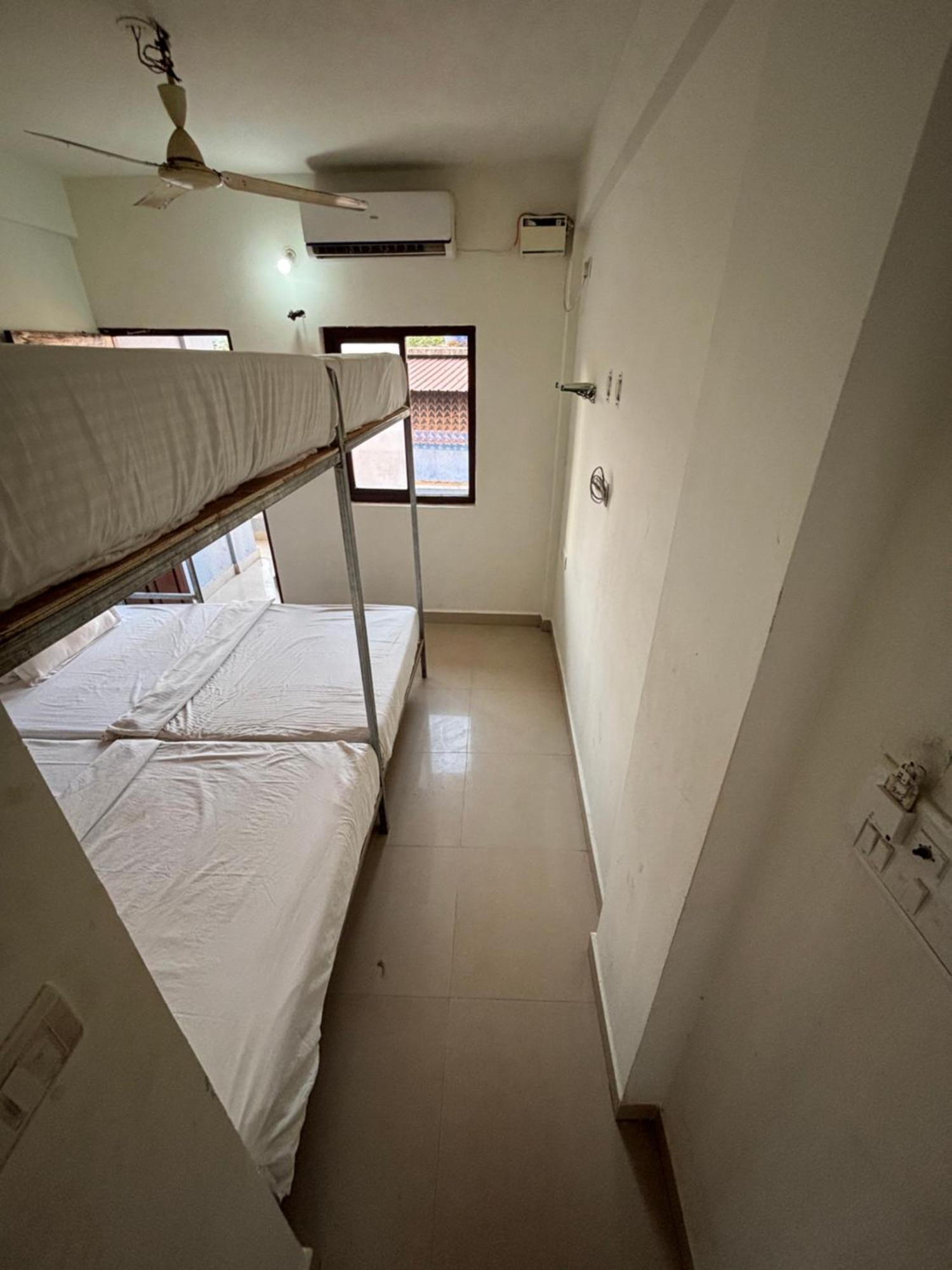 Mehar Rooms Baga Exterior photo