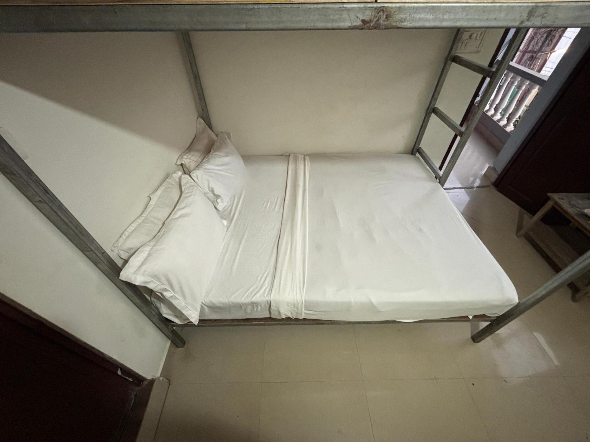 Mehar Rooms Baga Exterior photo