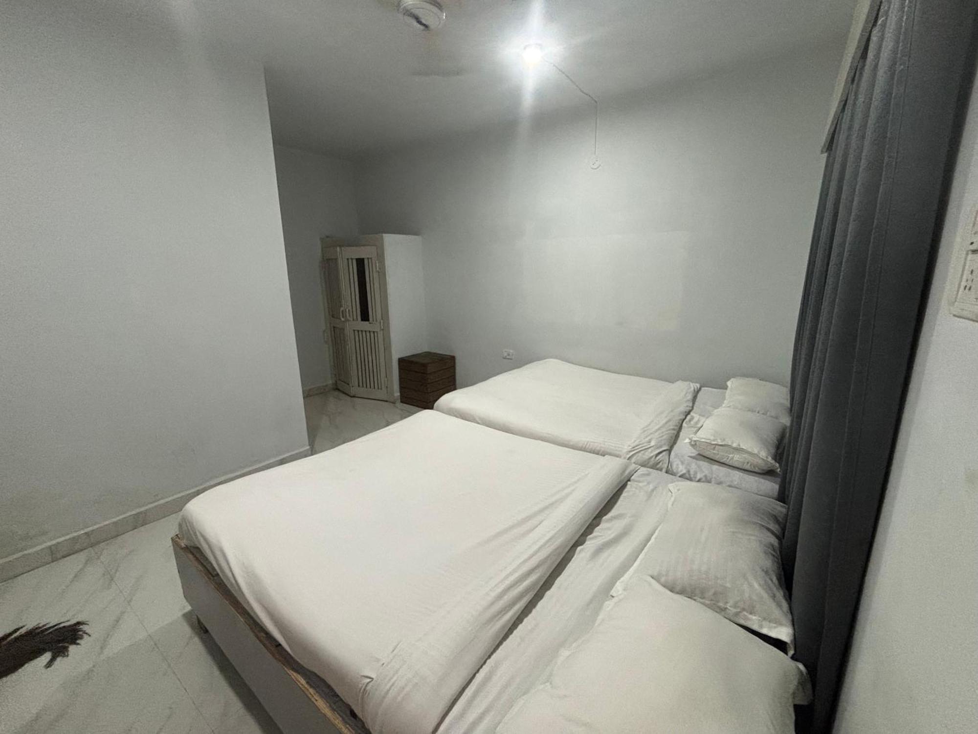 Mehar Rooms Baga Exterior photo